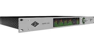 Universal Audio Apollo x8 Gen 2 Essentials+