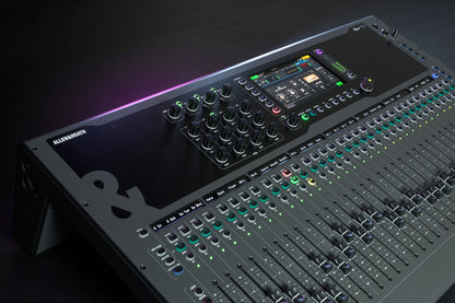 Allen & Heath Qu-7 38-Channel Digital Mixer