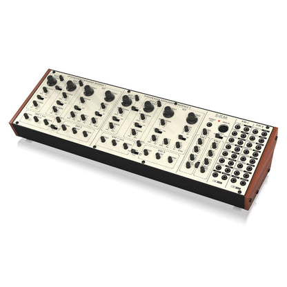 Behringer 2-XM Synthesizer