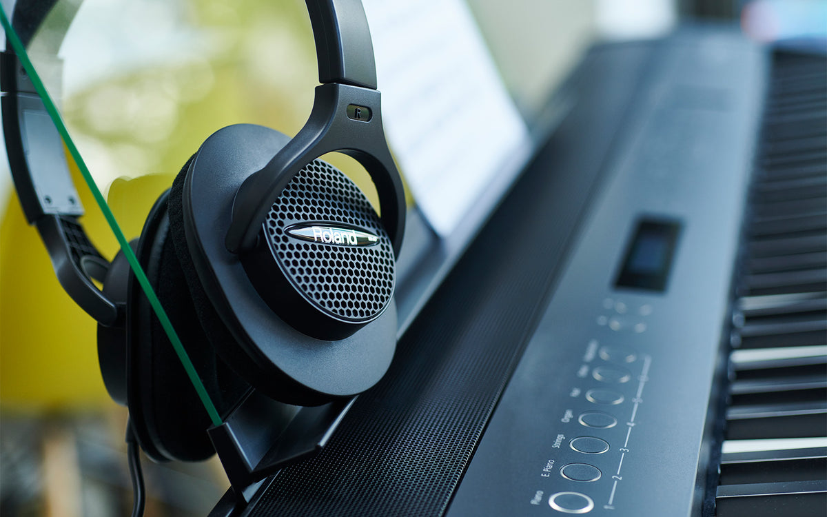 Roland RH-A7 Monitor Headphones - Black
