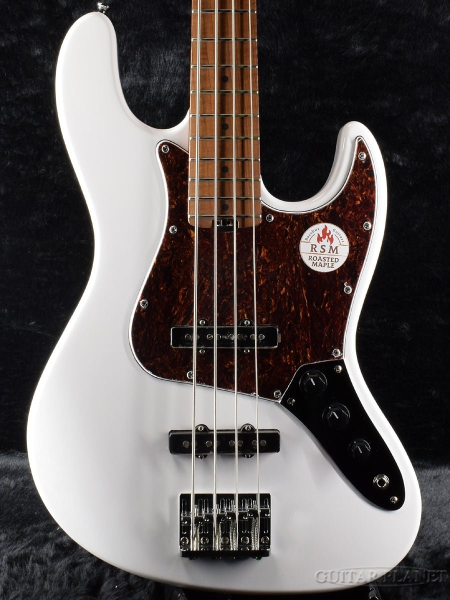 BACCHUS WL4 STD RSM WH